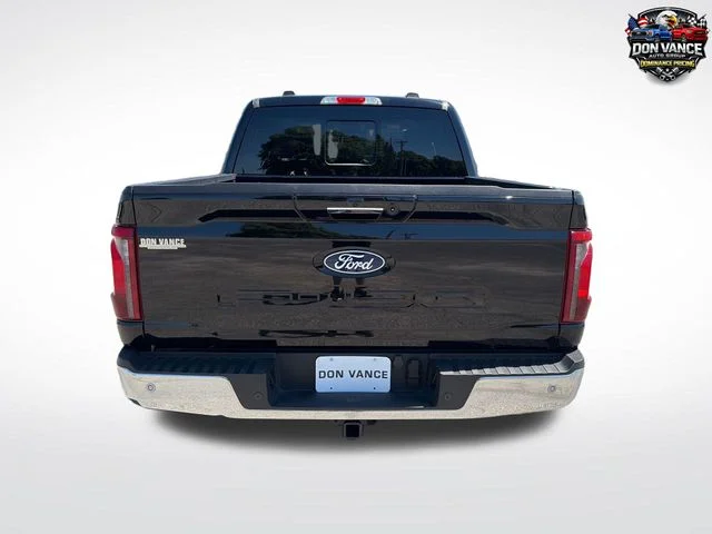 Used 2024 Black Ford XLT image 4