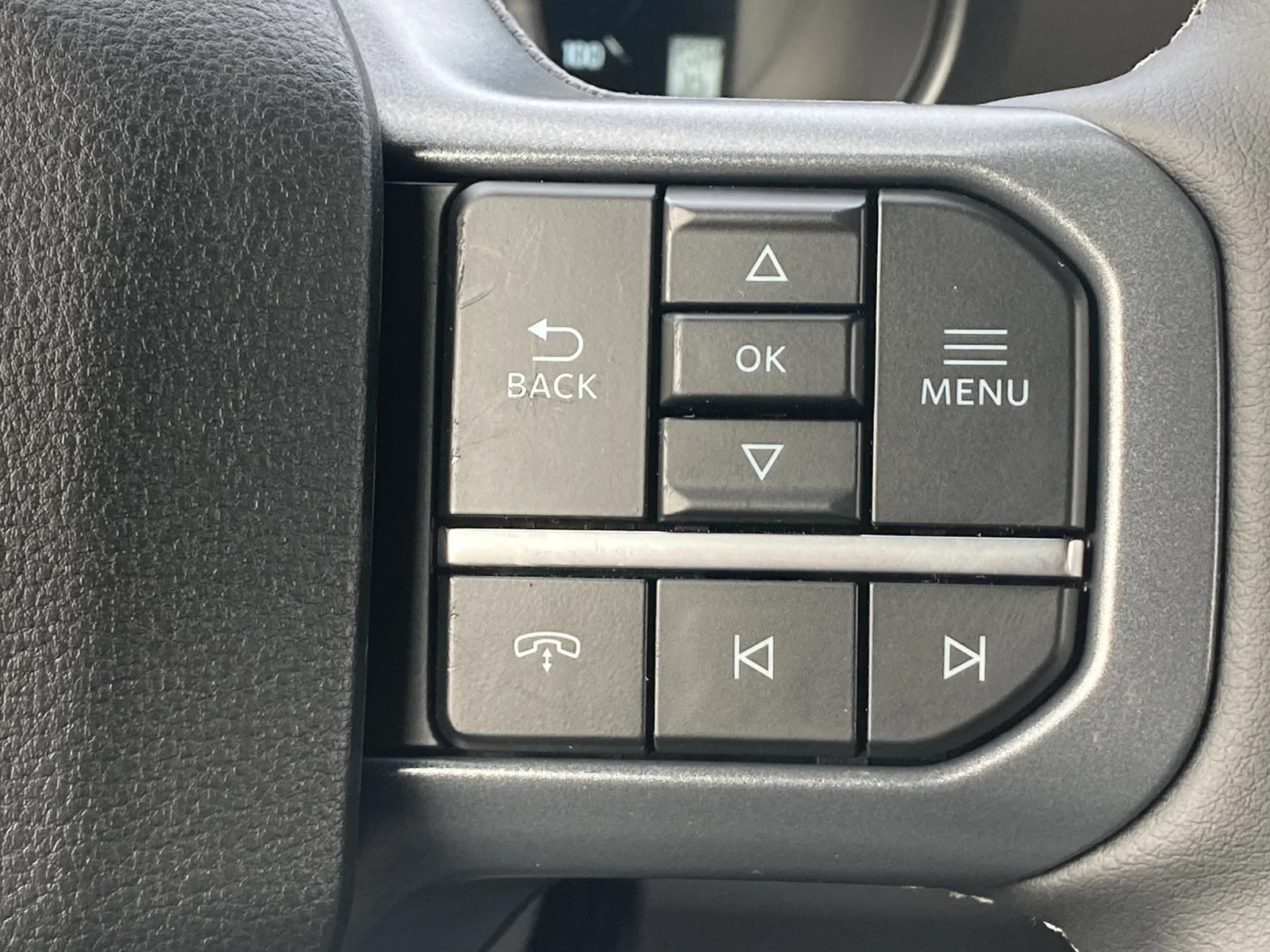 New 2026 Glacier Gray Metallic Tri-Coat Ford F-250® Lariat® image 19