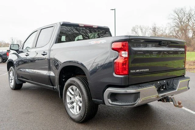 Used 2023 Gray Chevrolet LT image 8