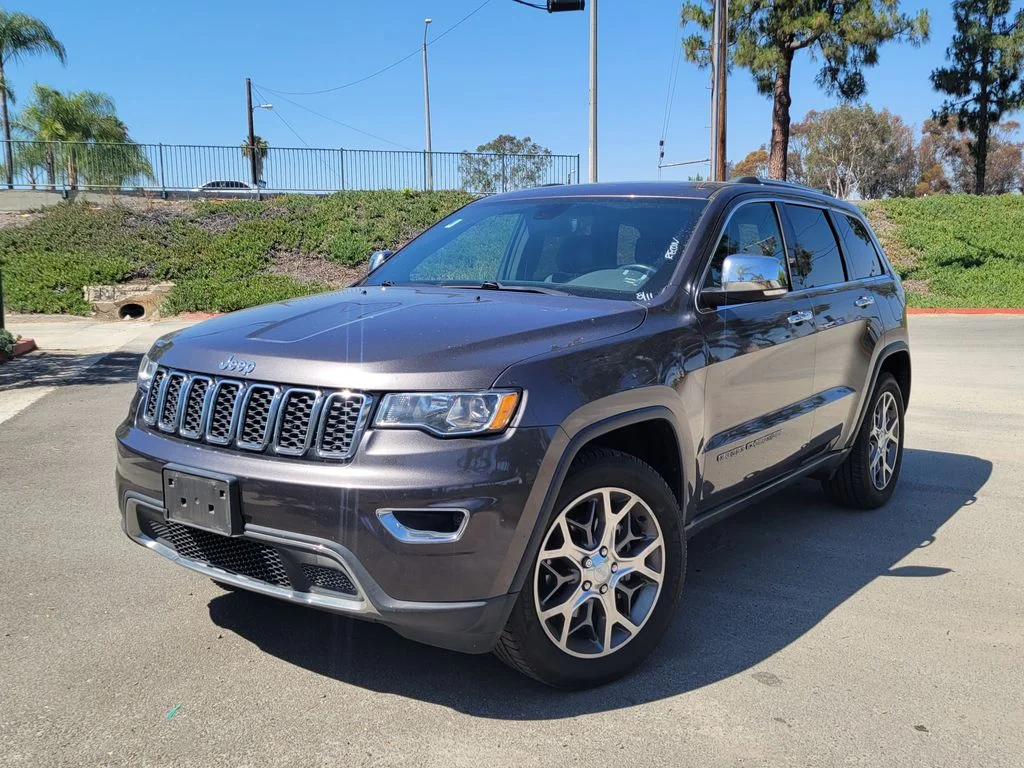 2020 Jeep Grand Cherokee Limited's photo