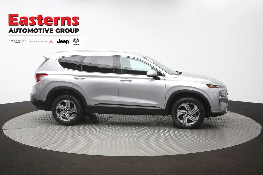 Used 2023 Silver Hyundai SEL image 37