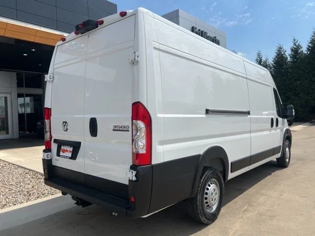 Used 2025 White Ram High Roof image 3