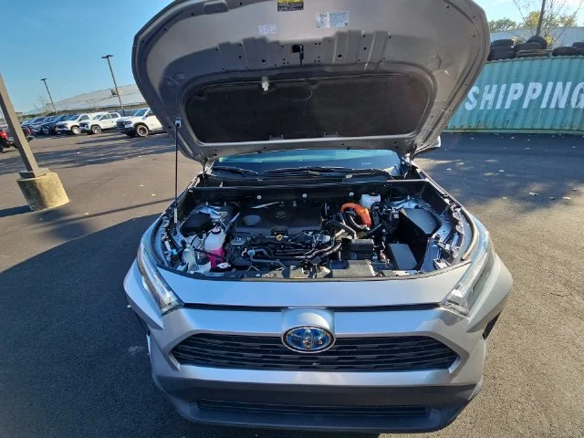 Used 2024 Silver Toyota XLE image 39