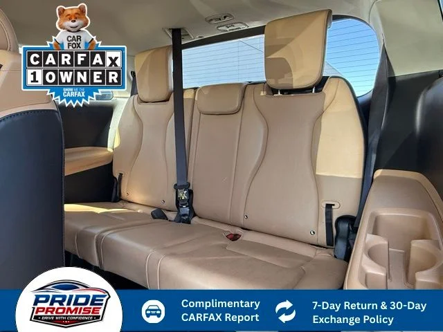 Used 2024 Red Kia EX image 16