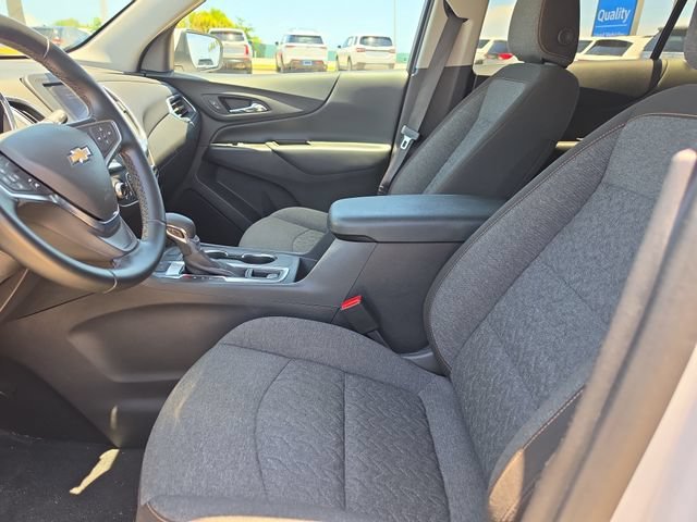 Used 2024 Summit White Chevrolet LT image 16