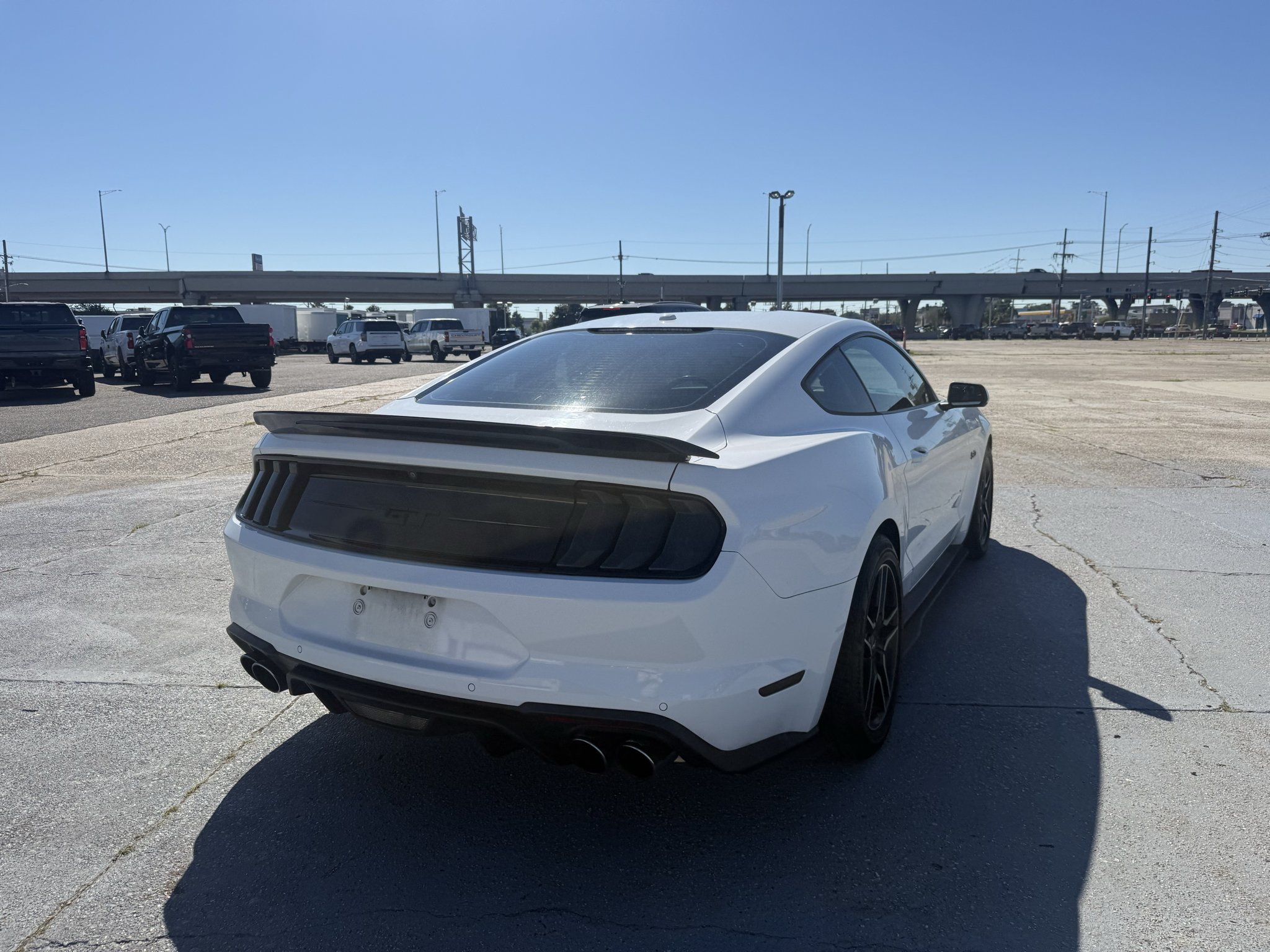 Used 2019 Oxford White Ford GT image 5