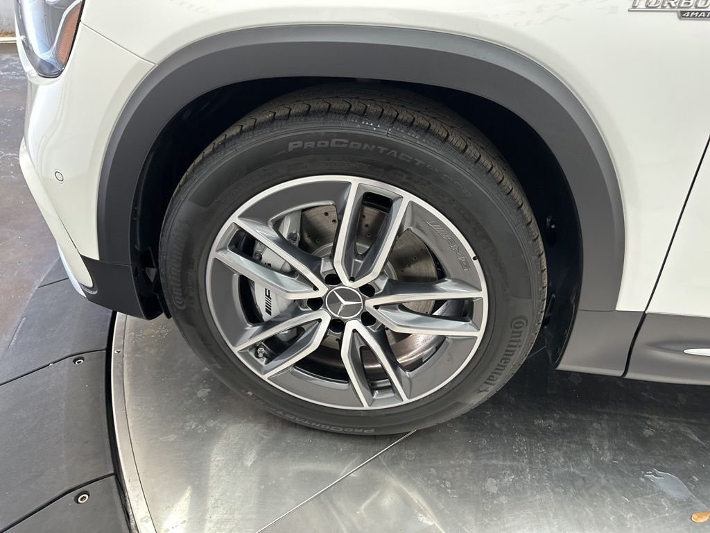 New 2026 Polar White Mercedes-Benz AMG® GLB 35 4MATIC® SUV image 33