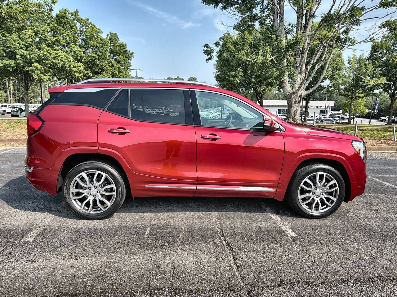 Used 2024 Volcanic Red Tintcoat GMC Denali image 9