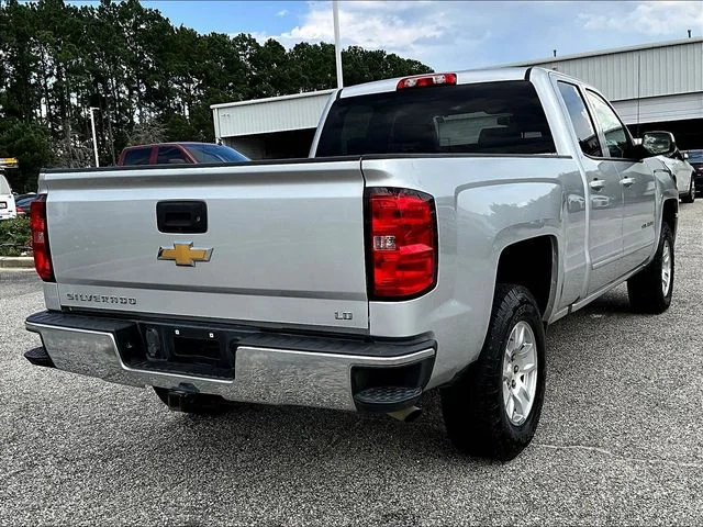 Used 2019 Silver Chevrolet LT image 4