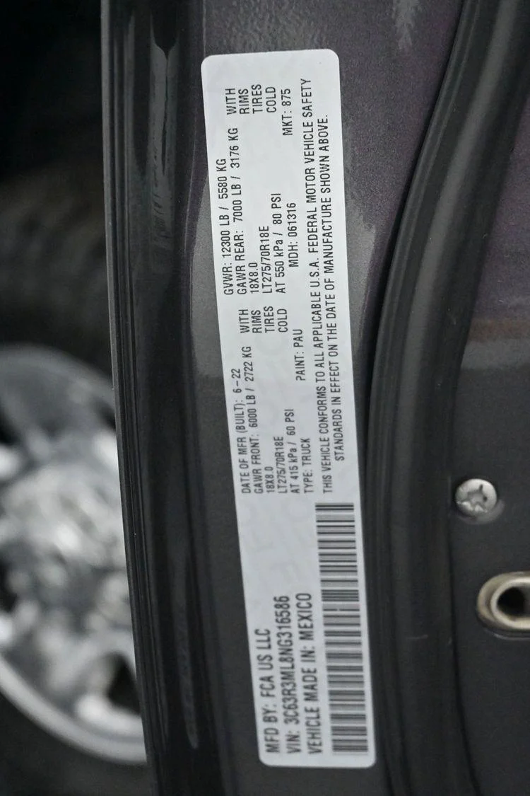 Used 2022 Granite Crystal Metallic Clearcoat Ram Laramie image 39