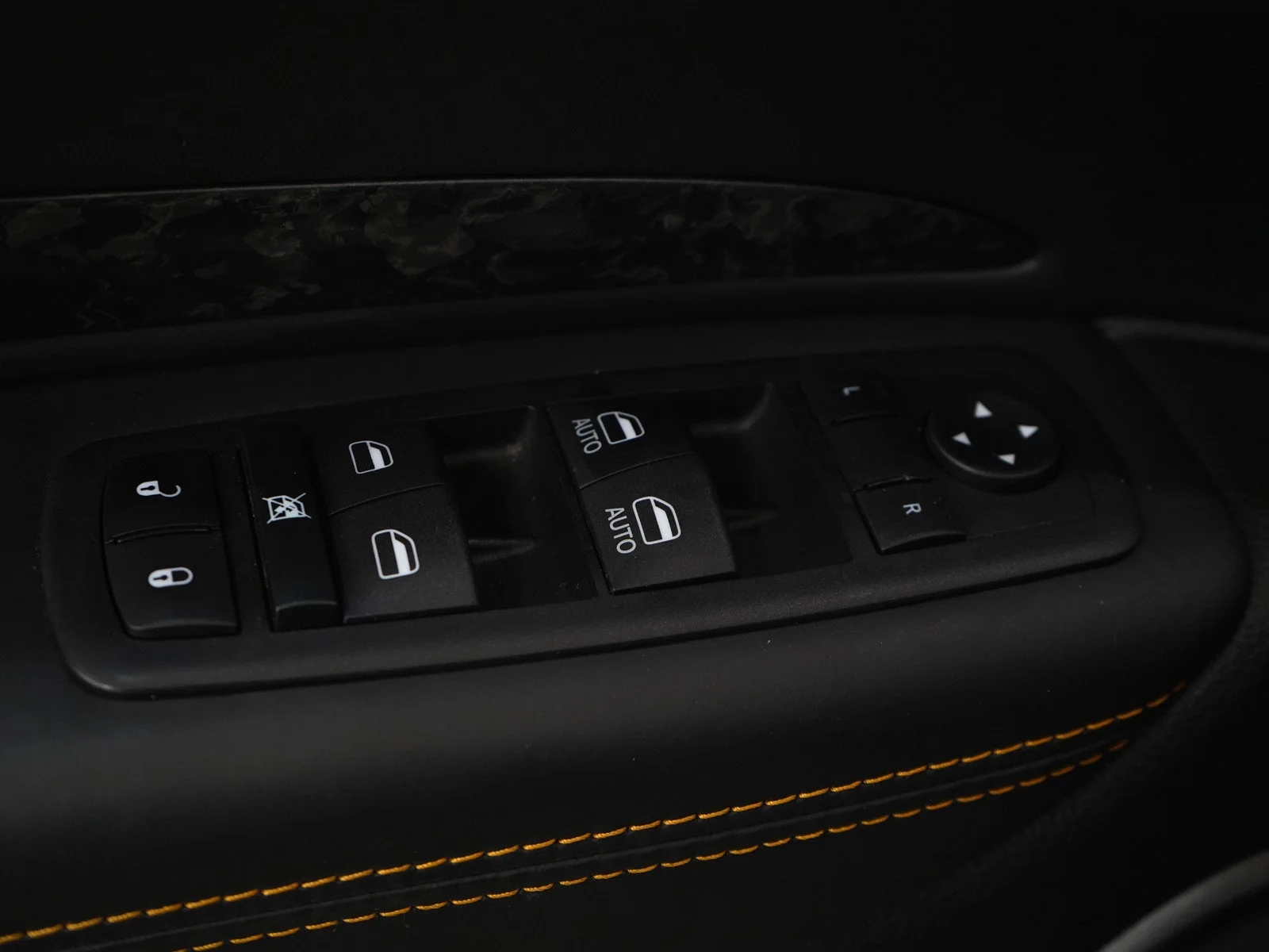 Used 2023 Vapor Gray Dodge R/T image 25