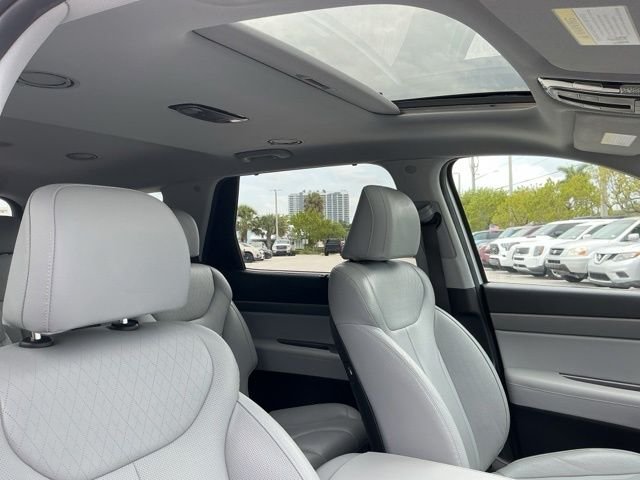 Used 2021 Silver Hyundai SEL image 43