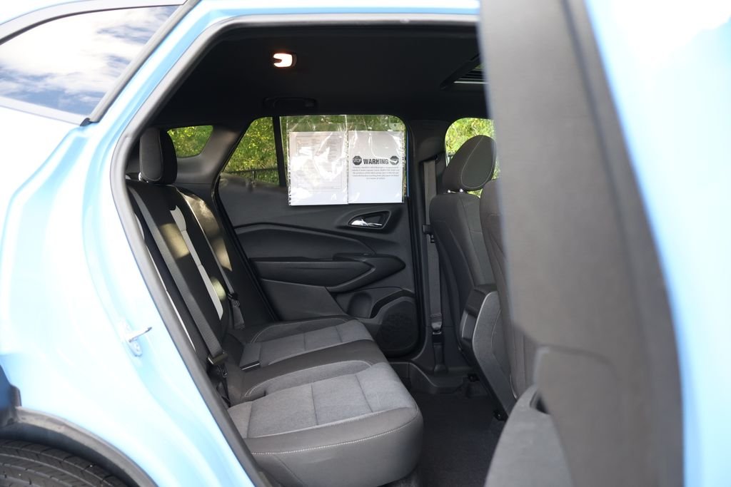 2024 Chevrolet Trax RS - Photo 46