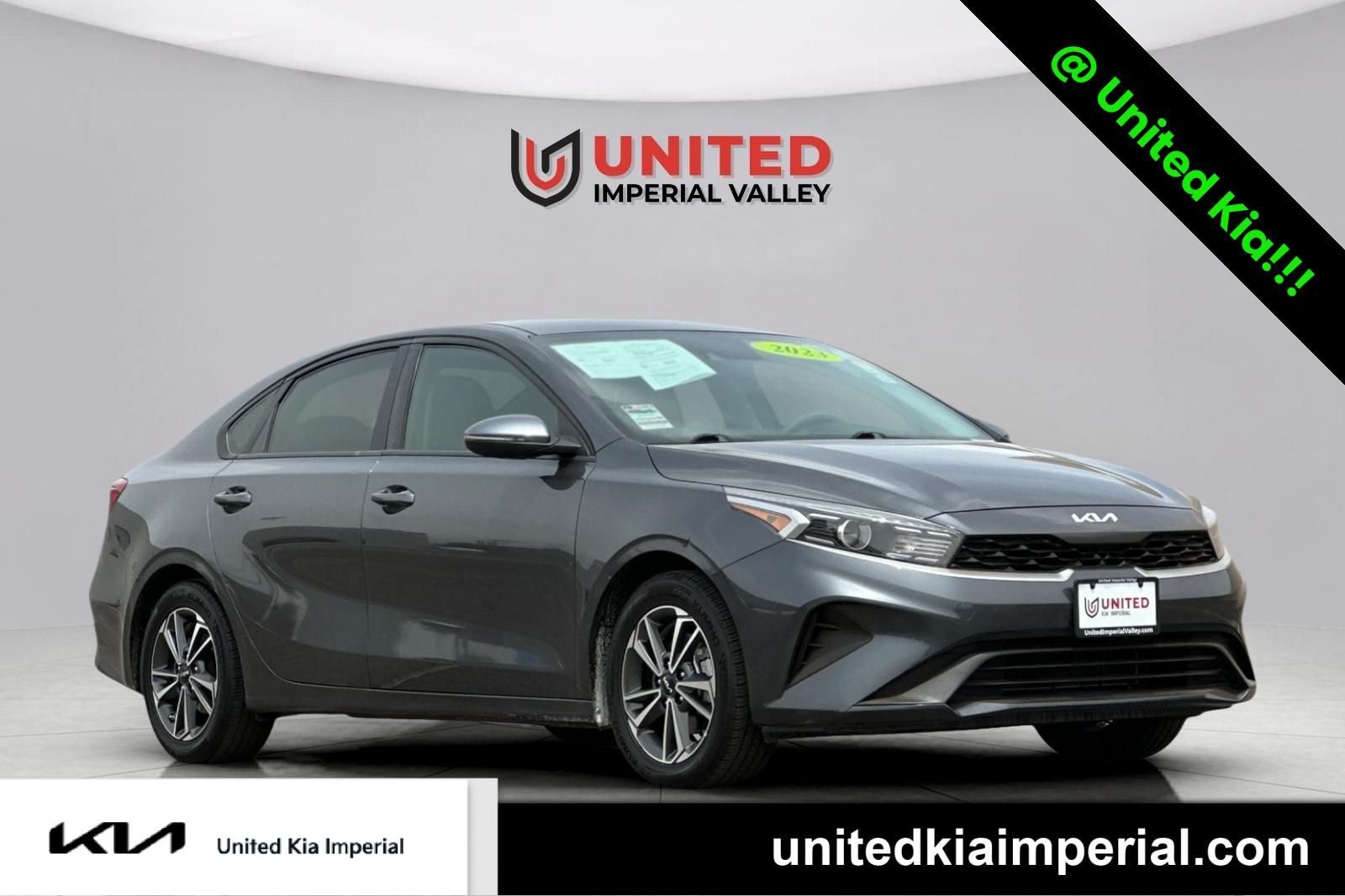 2023 Kia Forte LXS AT's photo