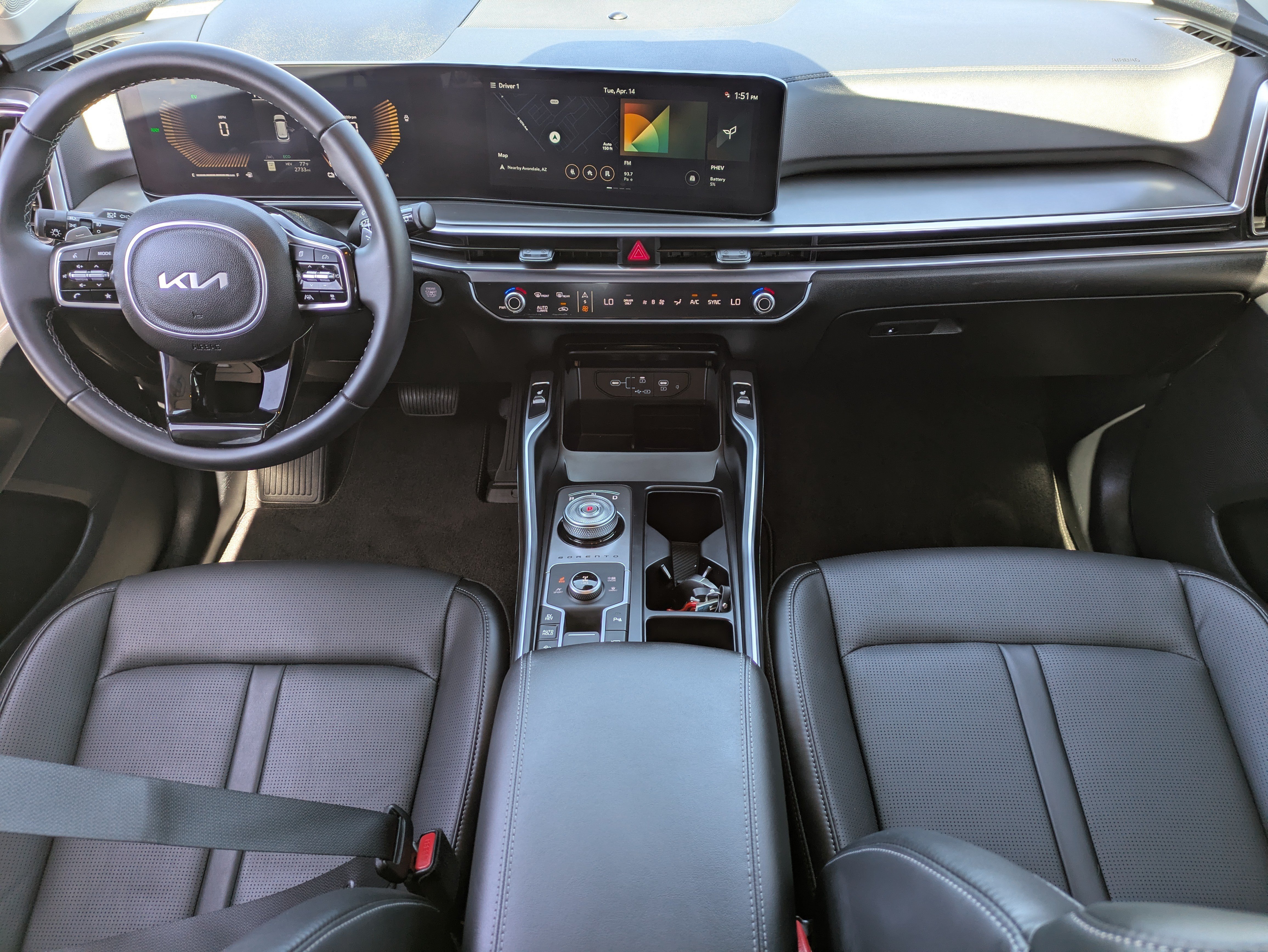 Used 2025 Cityscape Green Kia EX image 15