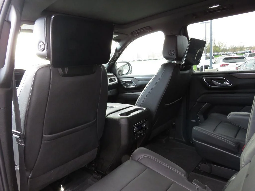 Used 2023 Summit White Chevrolet LT image 24