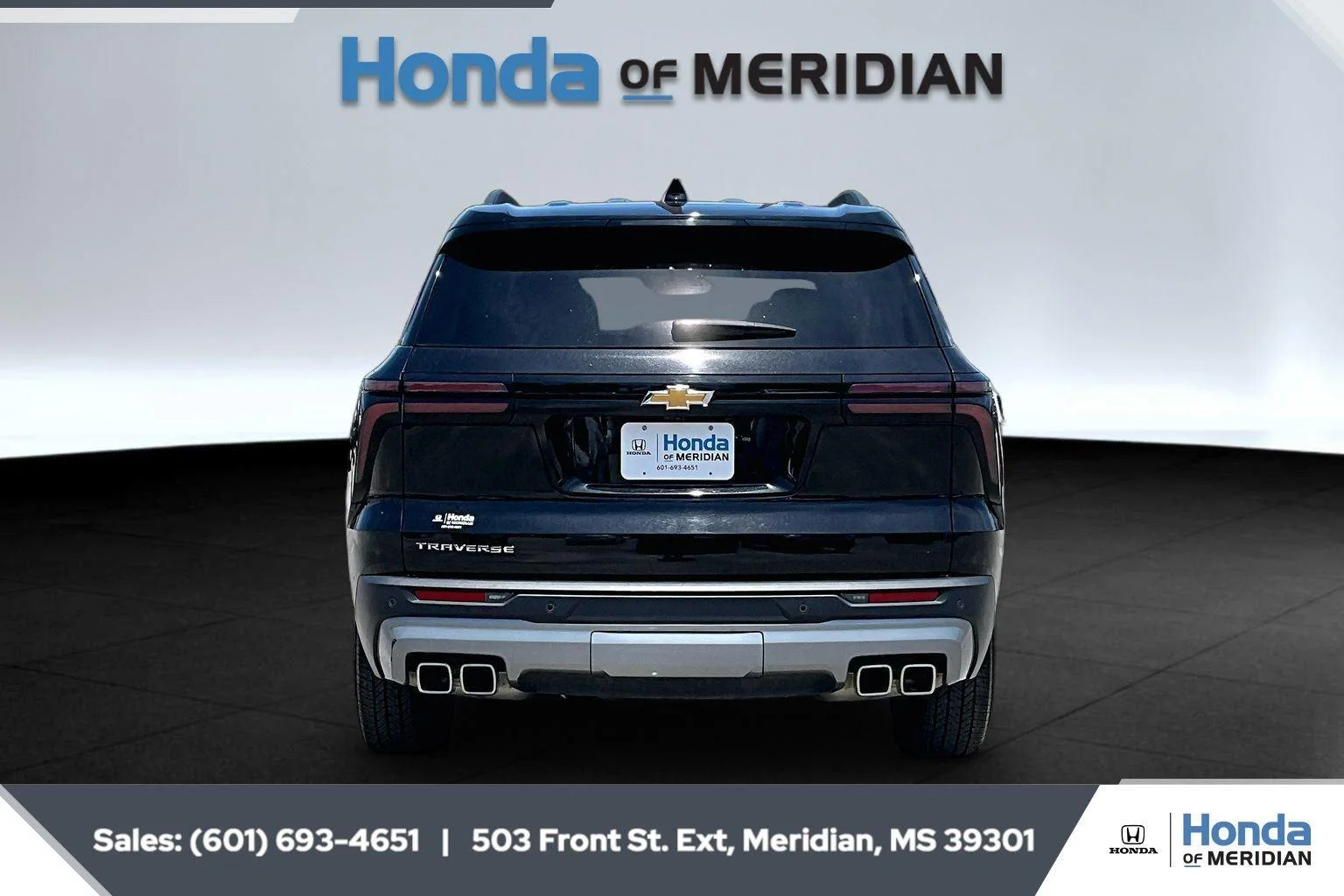 Used 2025 Mosaic Black Metallic Chevrolet AWD LT image 4