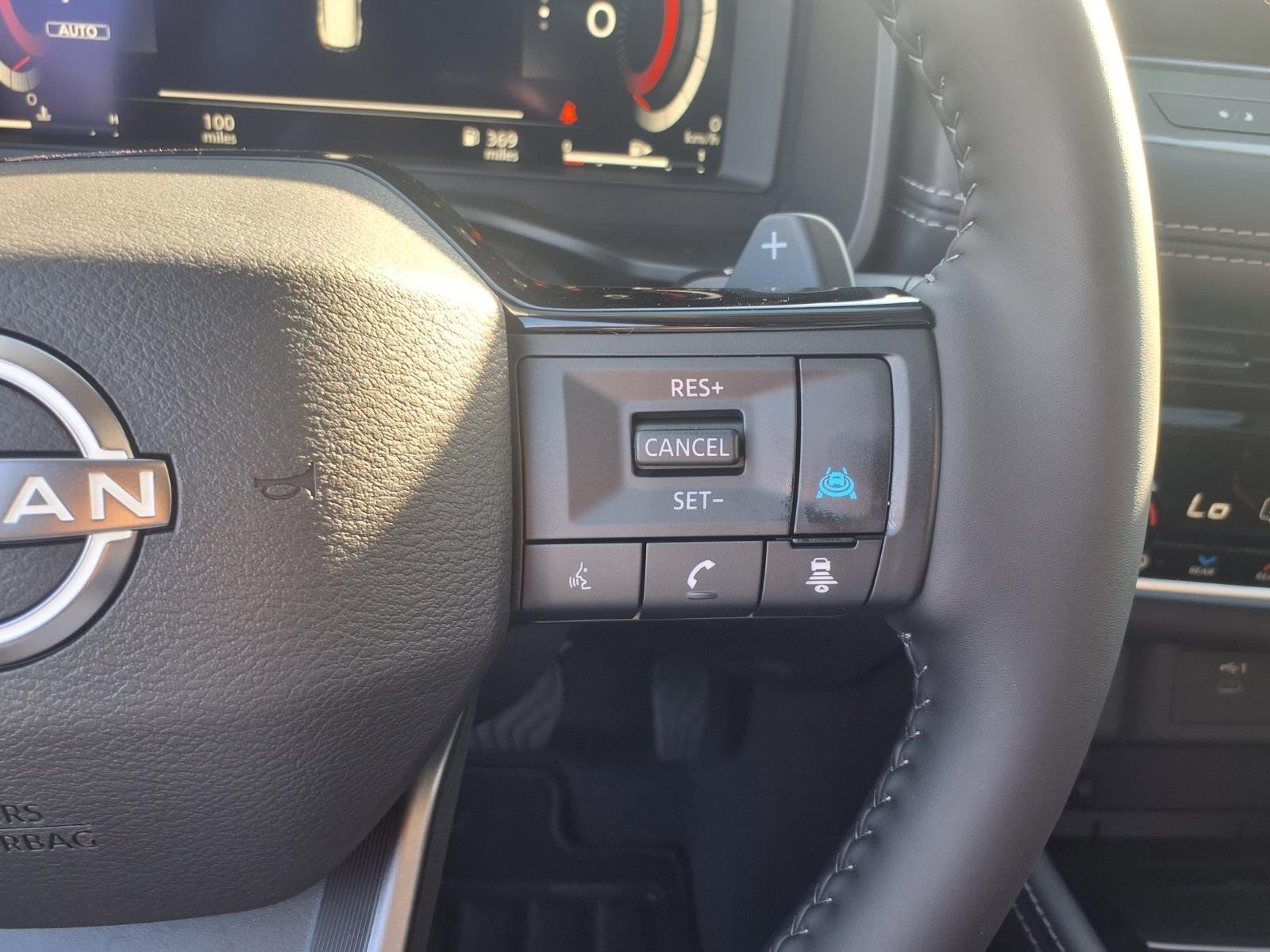 2026 Nissan Rogue photo 17 of 25