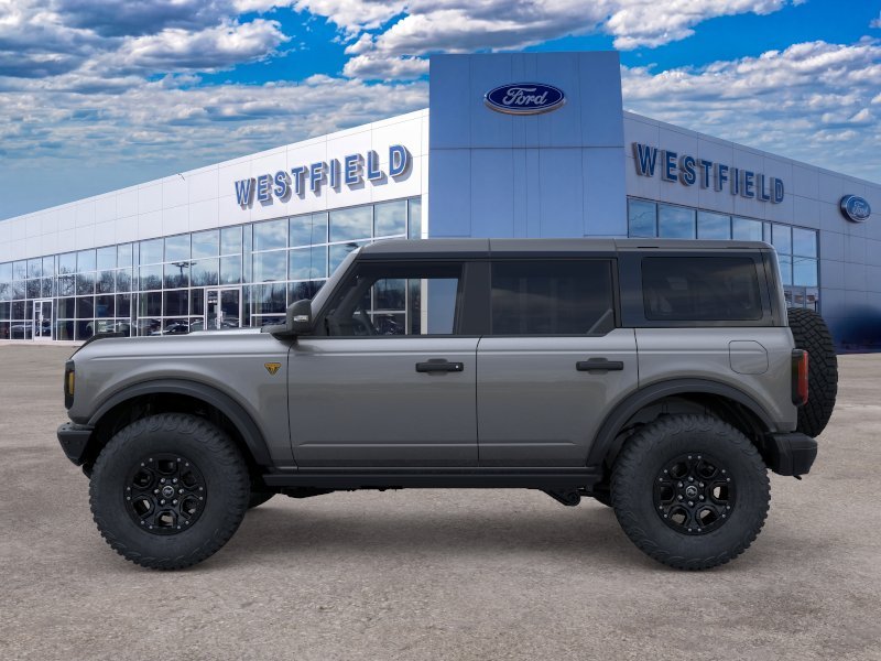 New 2025 Carbonized Gray Metallic Ford Badlands® image 28