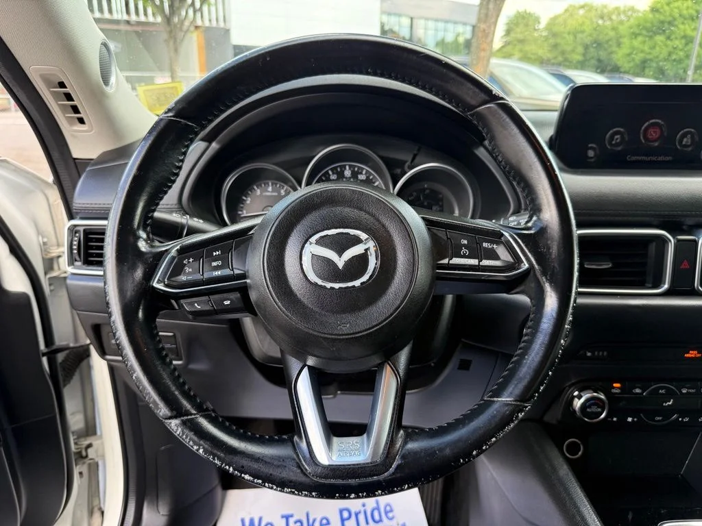 Used 2017 White Mazda Touring image 12