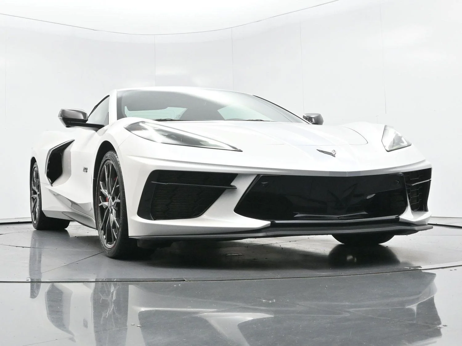 Used 2023 WHITE PEARL METALLIC TRICOAT Chevrolet 3LT image 48