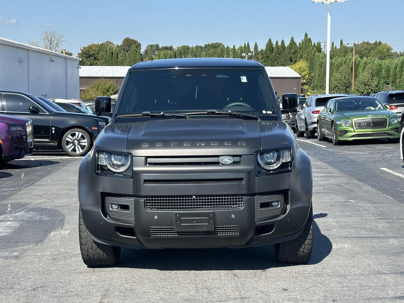 Used 2023 Carpathian Grey Premium Metallic Land Rover Carpathian Edition image 8