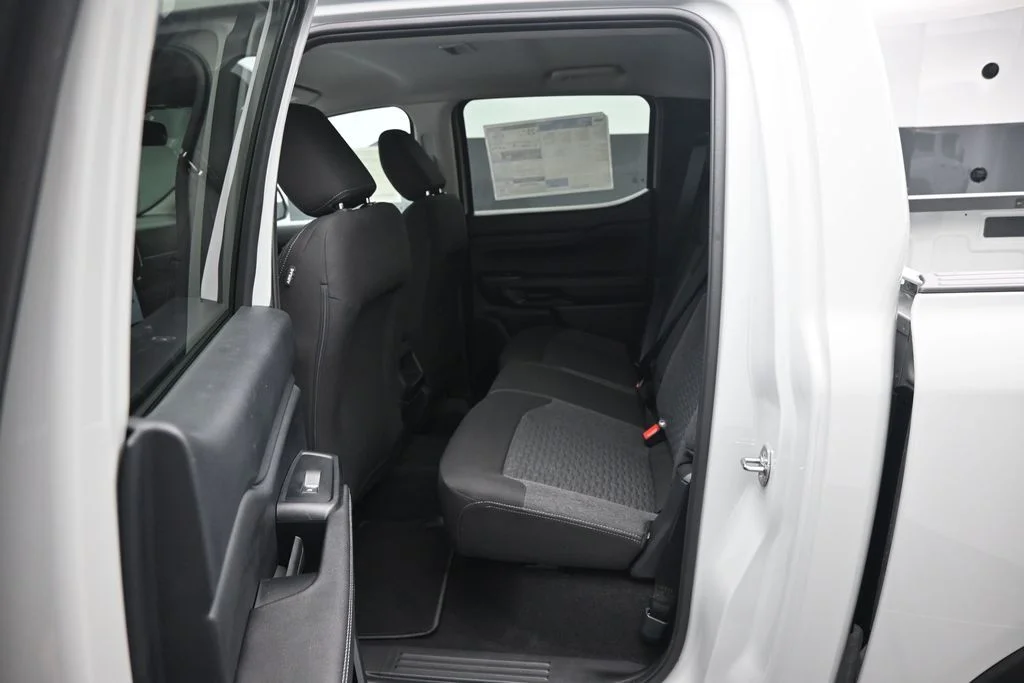New 2026 Avalanche Ford XLT image 17