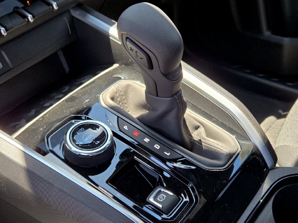 2026 Chevrolet Colorado Trail Boss - Photo 14
