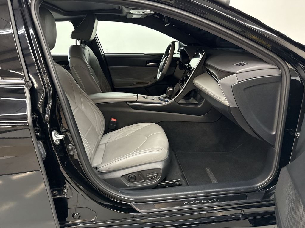 Used 2021 Midnight Black Metallic Toyota Limited image 19