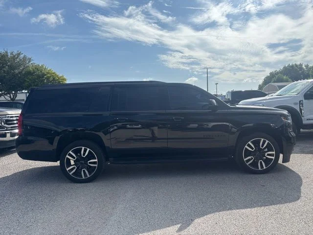 Used 2020 Black Chevrolet Premier image 4