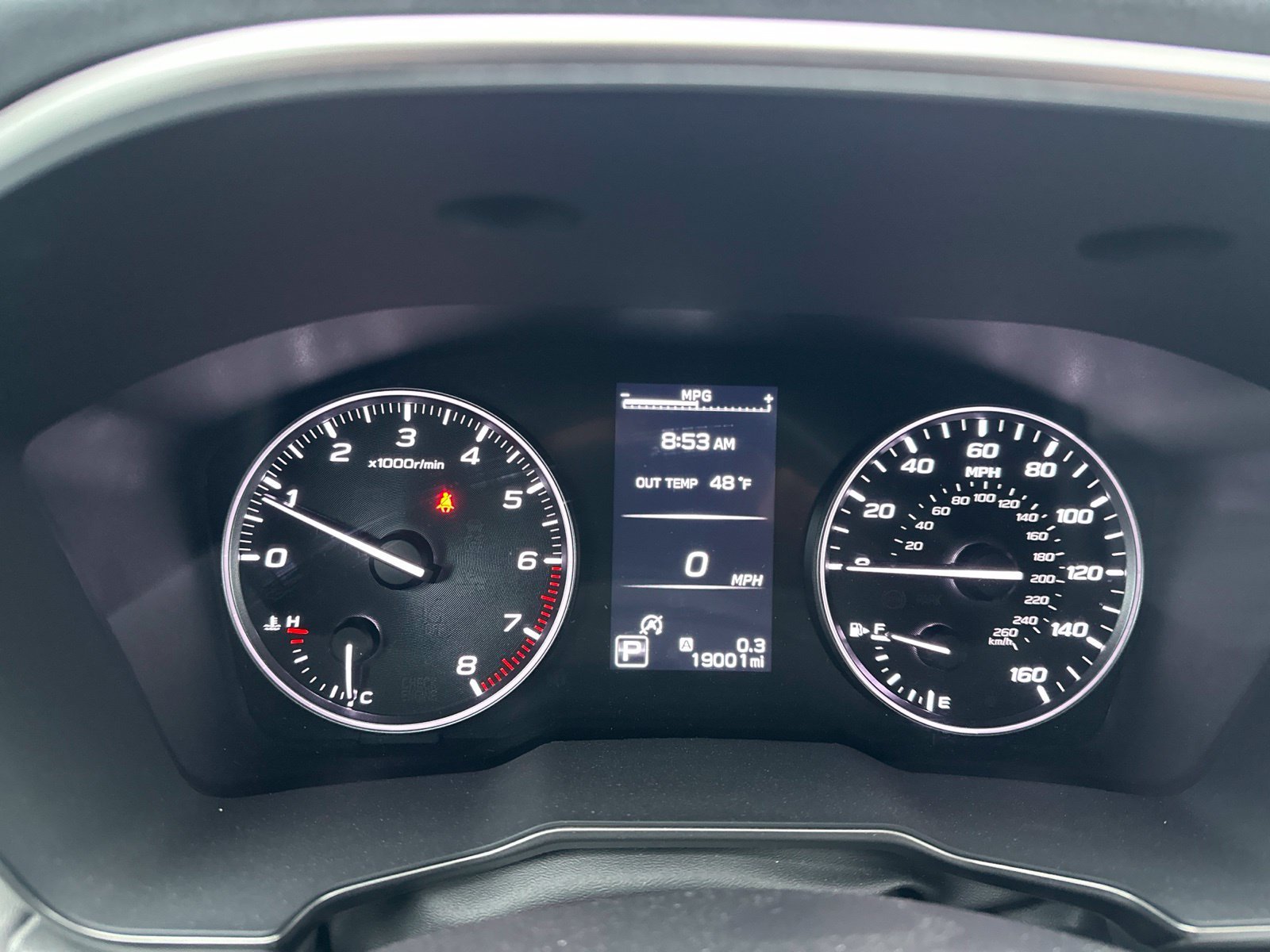 Used 2025 Silver Subaru Onyx Edition image 6