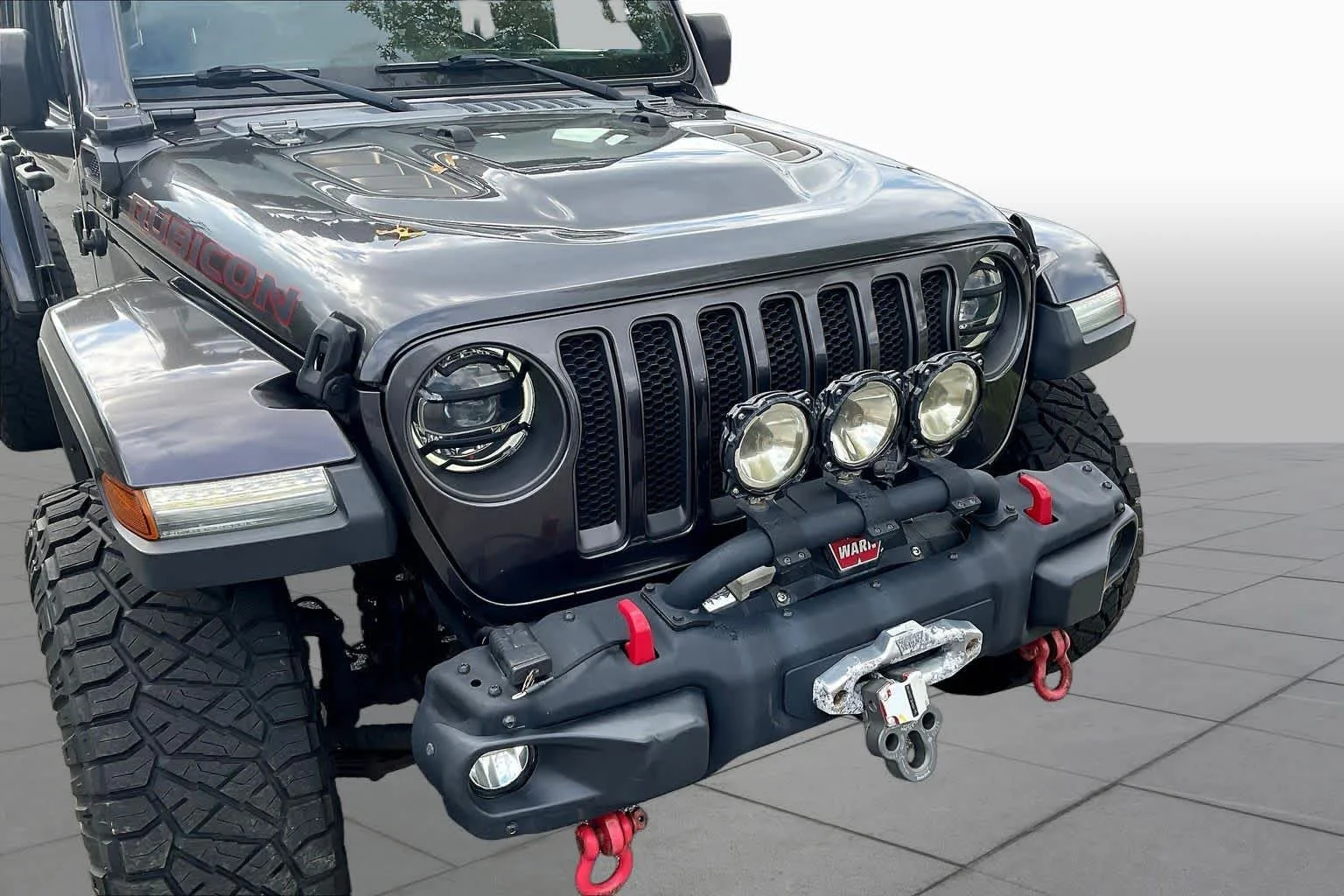 Used 2020 Granite Crystal Metallic Clearcoat Jeep Rubicon image 30