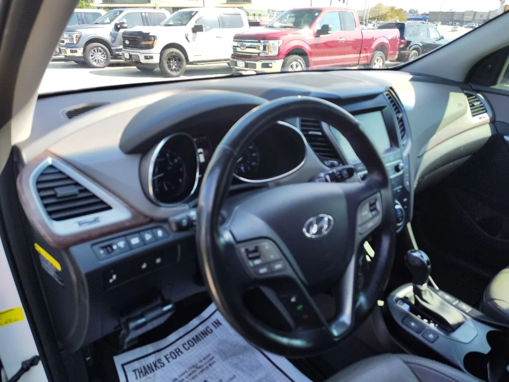 Used 2019 Monaco White Hyundai Limited Ultimate image 11
