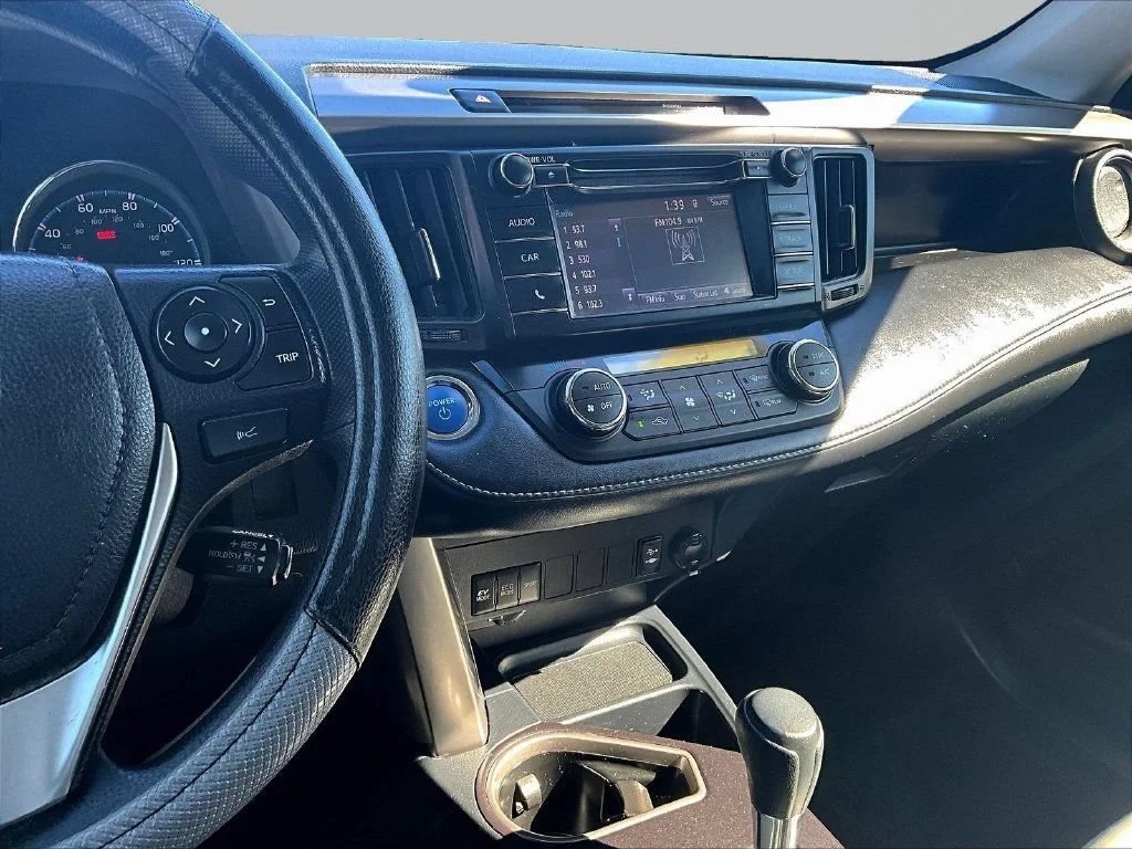 Used 2018 Silver Sky Metallic Toyota LE image 8