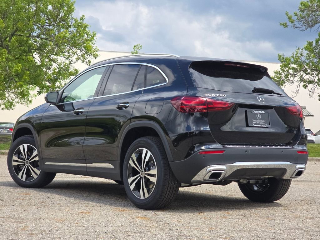 New 2026 Night Black Mercedes-Benz GLA 250 image 52