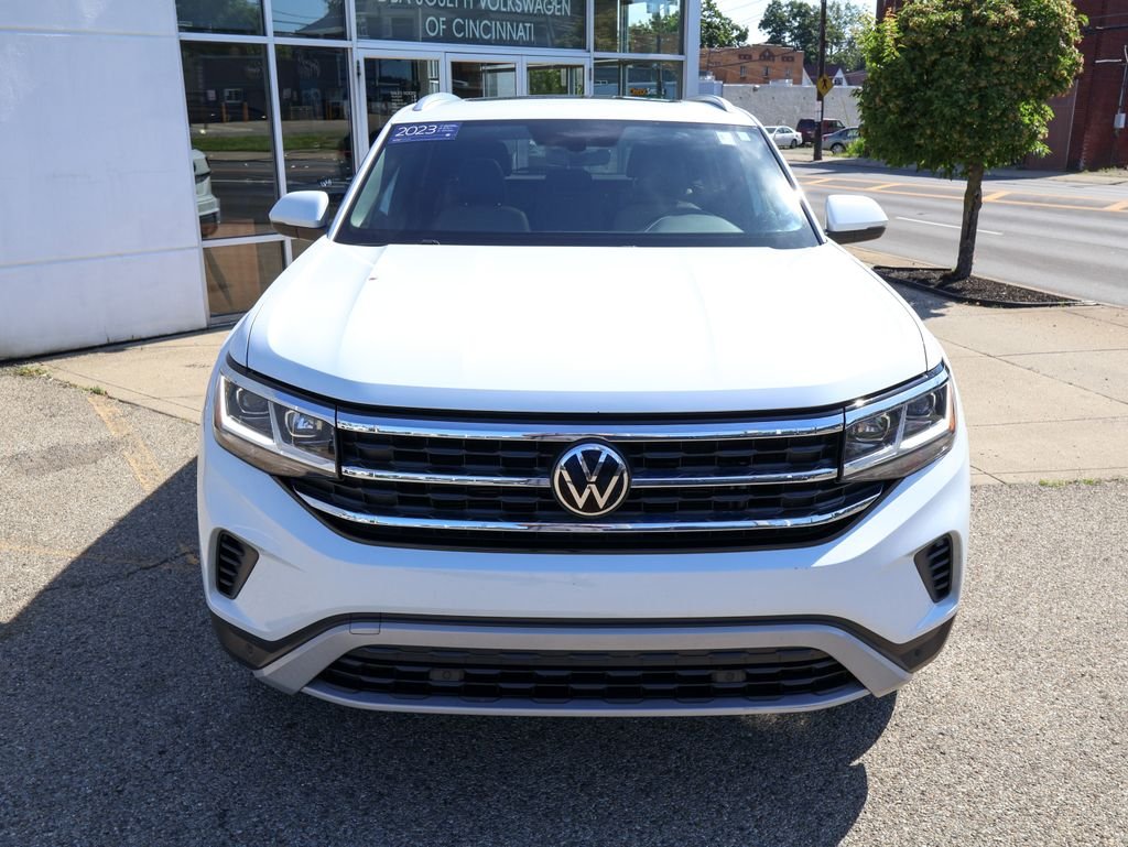 Certified Used 2023 White Volkswagen 3.6L V6 SE w/Technology image 8