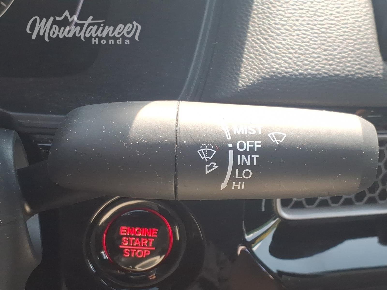 Used 2025 Meteorite Gray Metallic Honda LX image 30