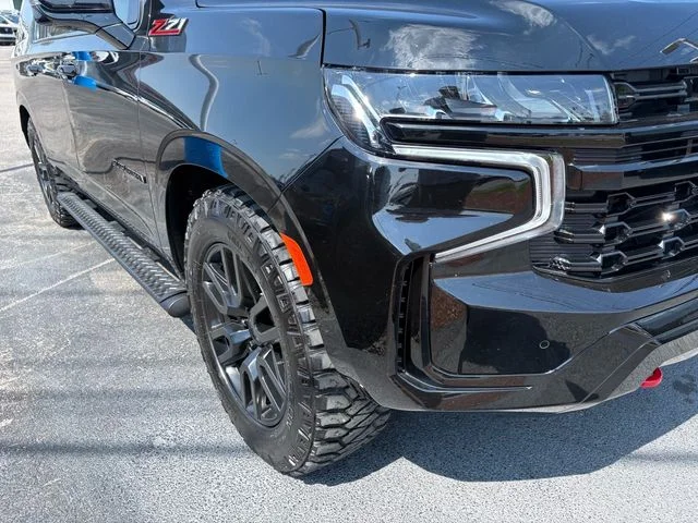 Used 2024 Black Chevrolet Z71 image 29