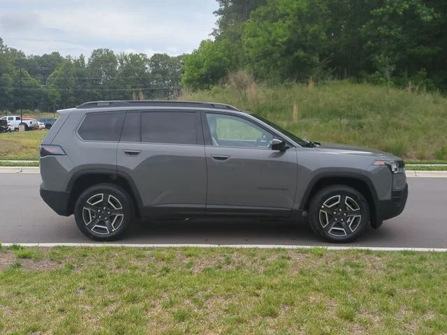 New 2026 Sting-Gray Clear-Coat Exterior Paint Jeep Laredo image 14
