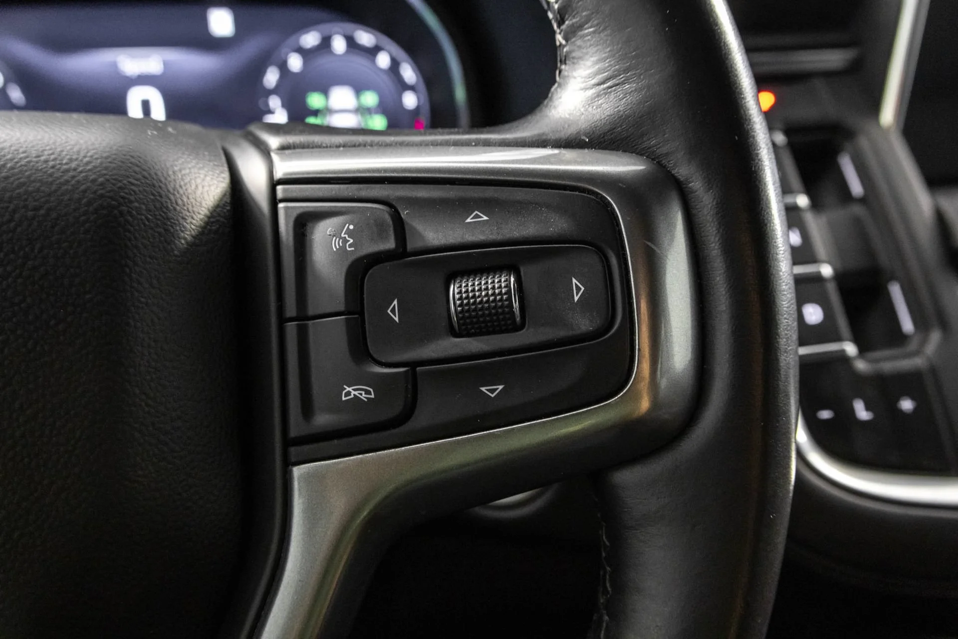 Used 2022 Black Chevrolet LT image 29