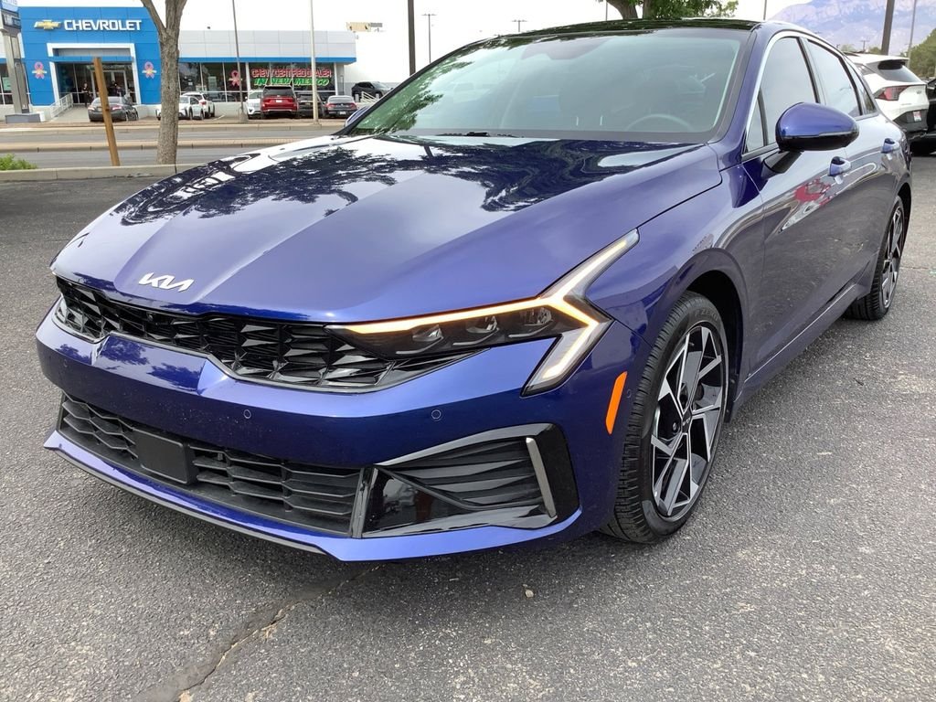 2025 Kia K5 EX - Photo 24