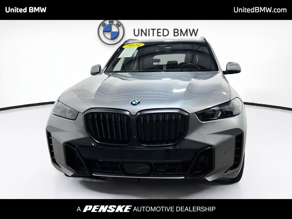 Used 2024 Gray Metallic BMW sDrive40i image 2