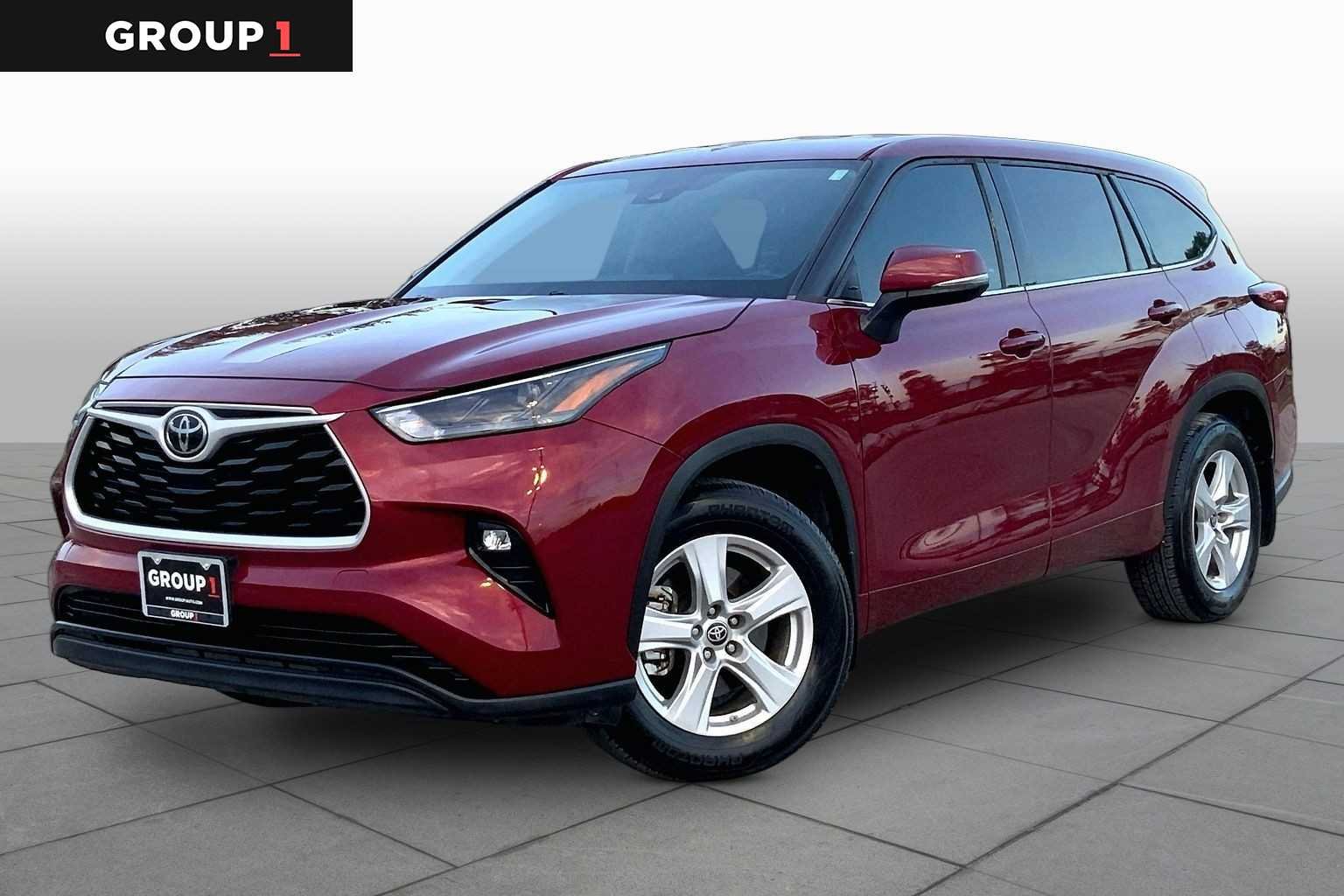 2022 Toyota Highlander LE