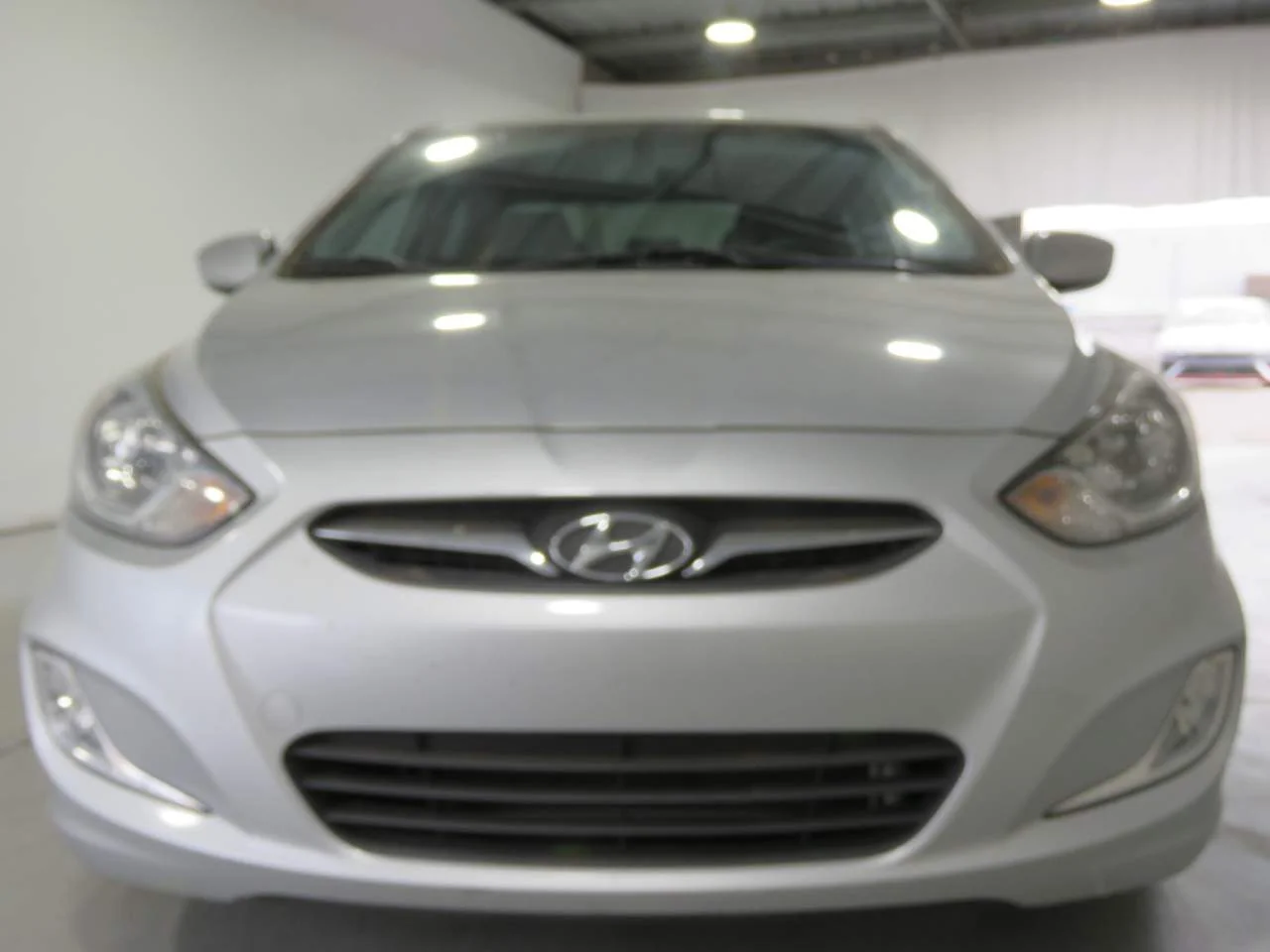 Used 2013 Ironman Silver Hyundai GLS image 2