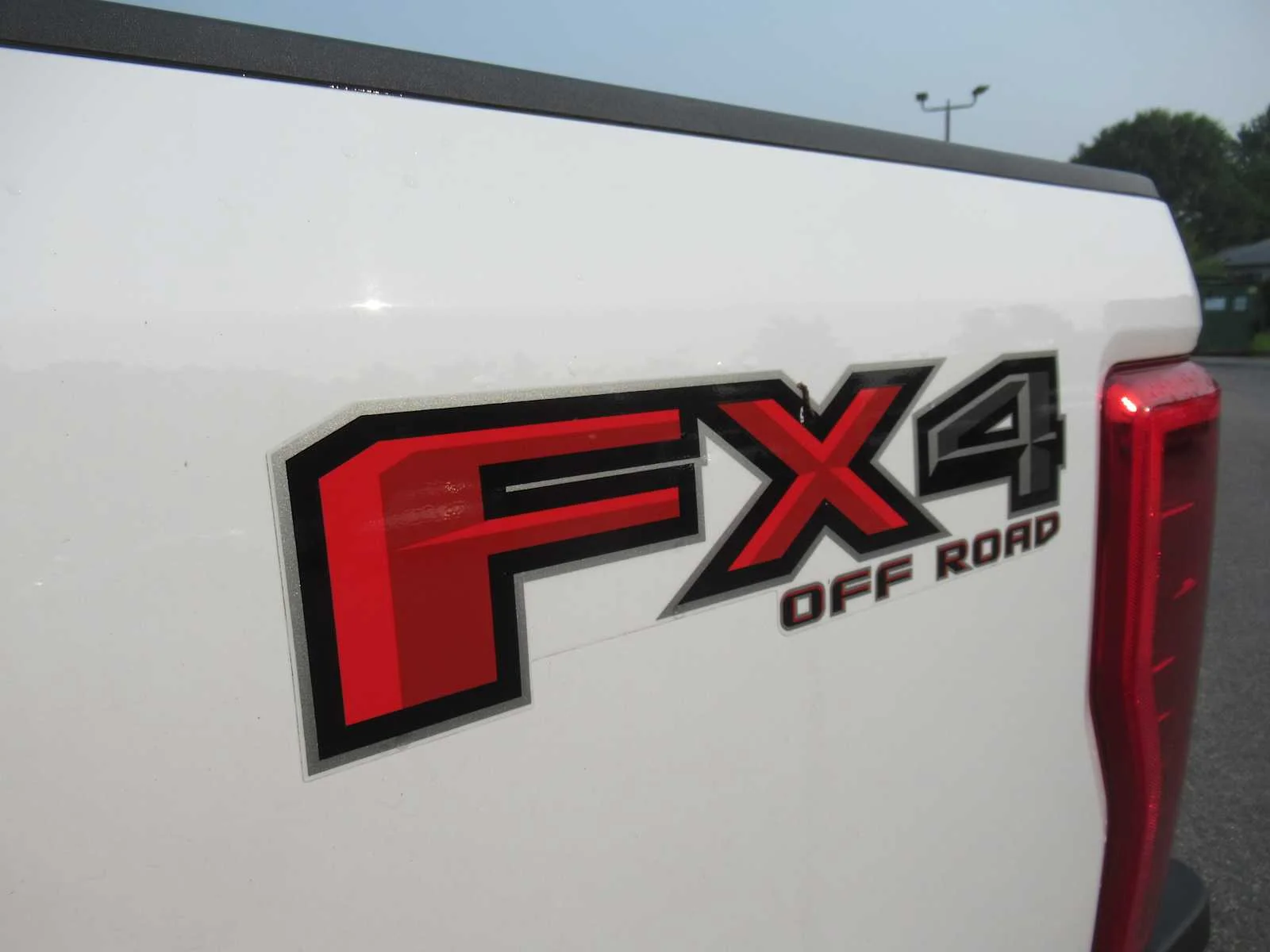 Used 2019 Oxford White Ford XLT image 14