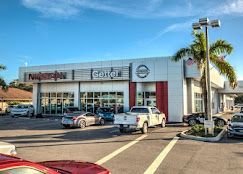 Used 2017 Kia Sedona LX with VIN KNDMB5C15H6313700 for sale in Sarasota, FL