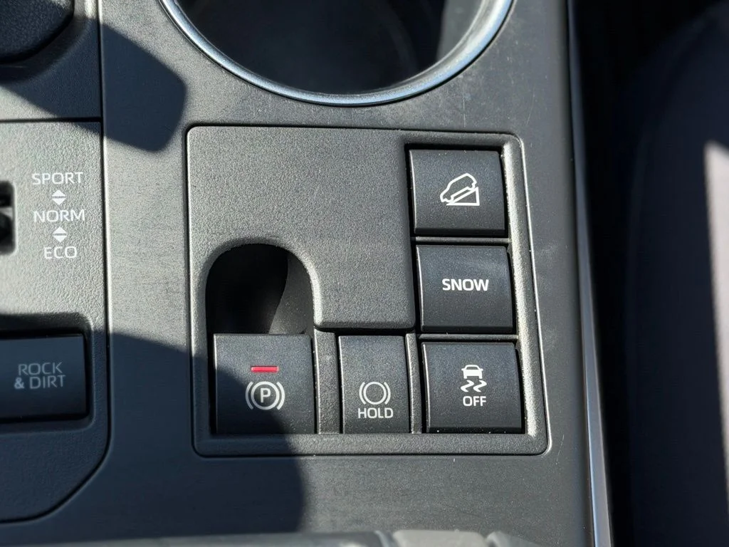 Used 2023 Silver Toyota LE image 24