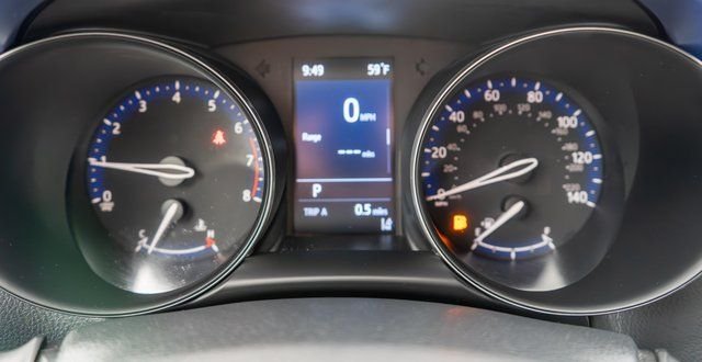 Used 2022 Red Toyota XLE image 11