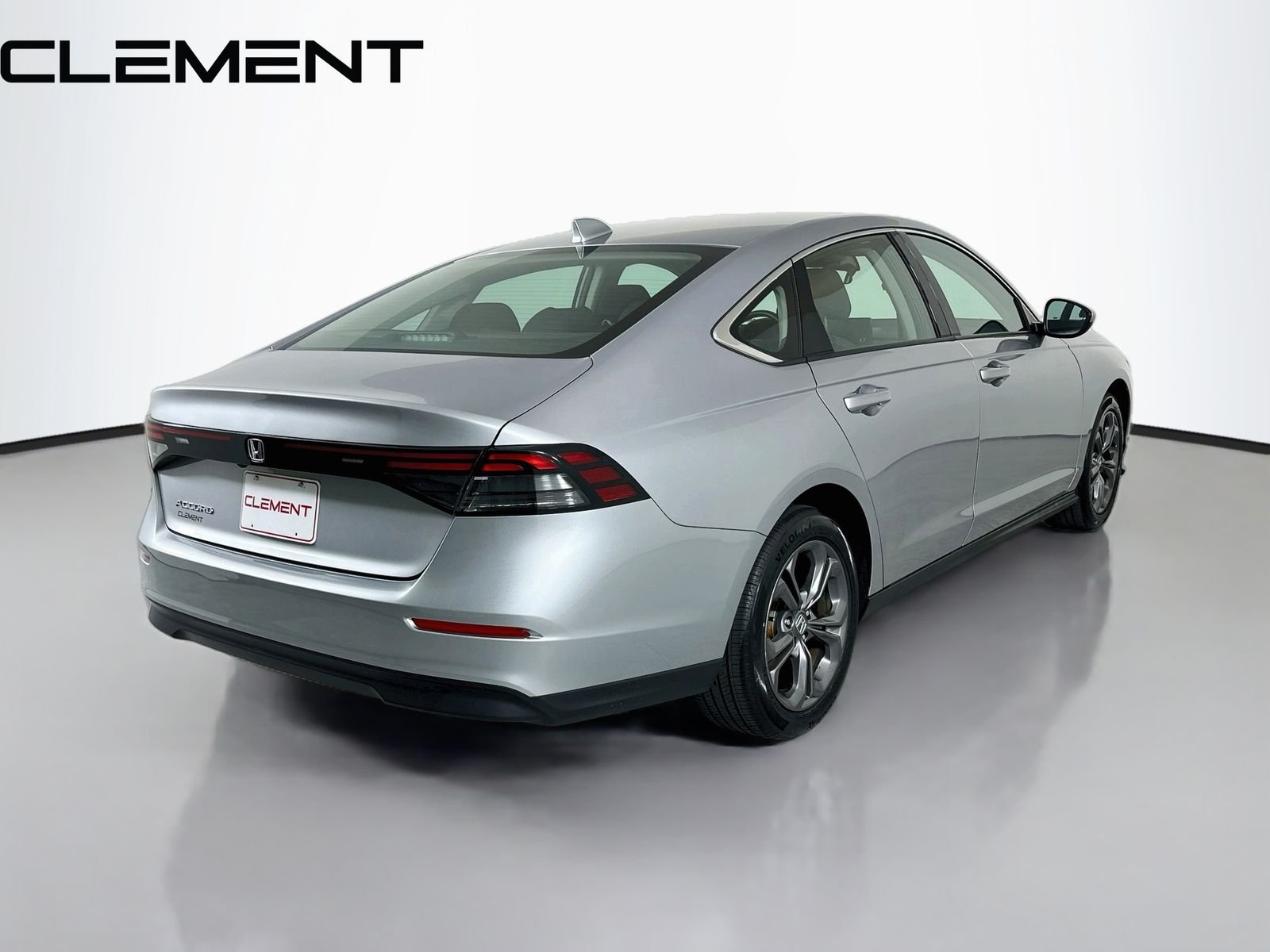 2023 Honda Accord EX - Photo 7