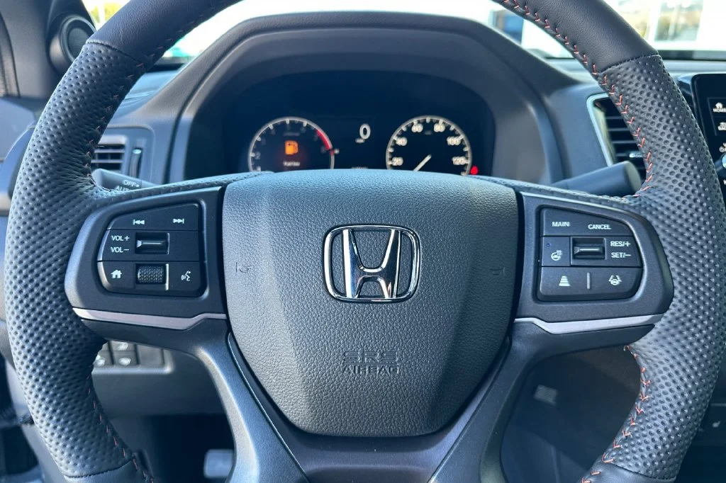 New 2026 Platinum White Pearl Honda TrailSport+ image 27